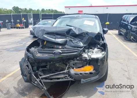 2015 Ford Escape S из США, поврежденный, VIN 1FMCU0F73FUA73351